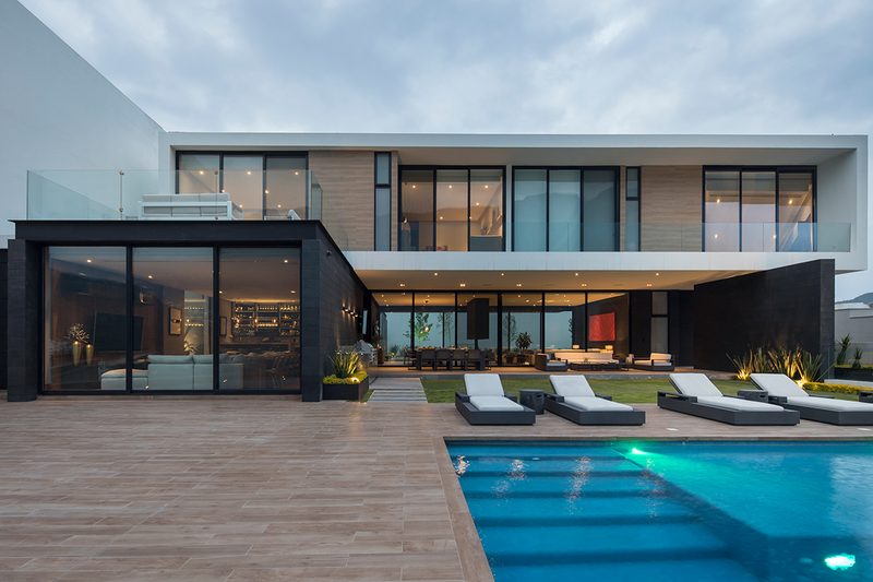 Casa ER / GLR Arquitectos / Gilberto L. Rodríguez