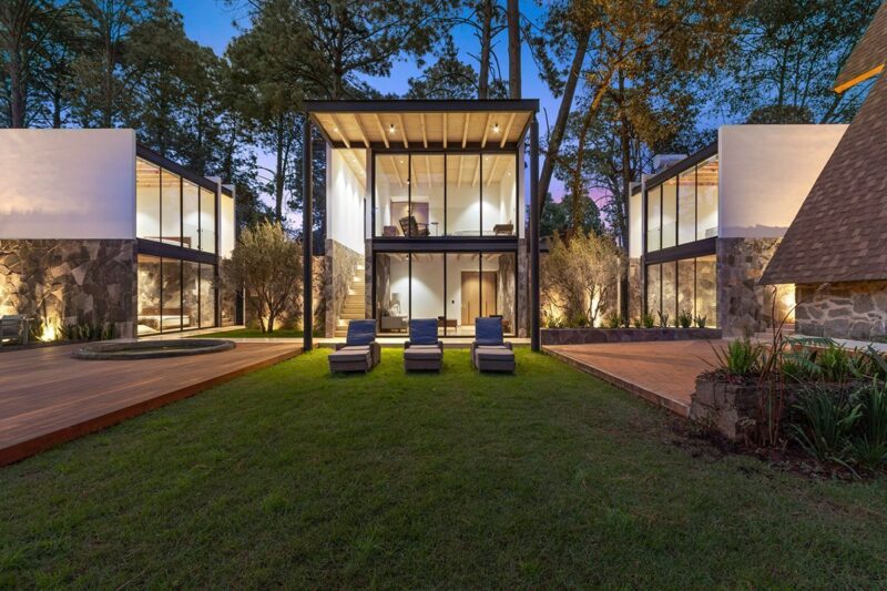 Casa Vega del Valle / RXY Studio