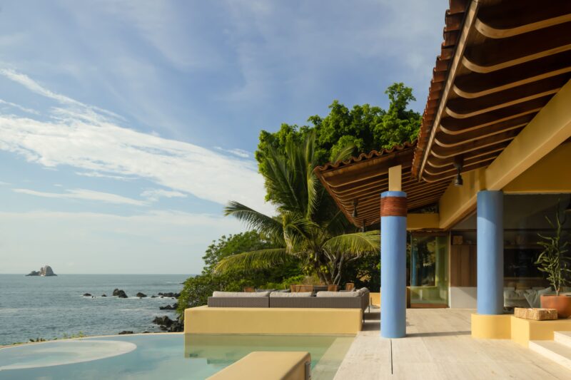 Casa Punta Ixtapa / Pseudónimo
