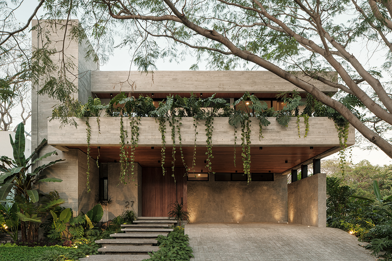 Casa Amankay / Di Frenna Arquitectos